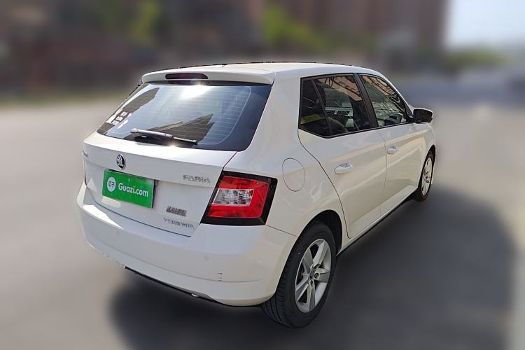 Used Skoda Fabia 2017 1.4L Automatic Car Enjoy Edition