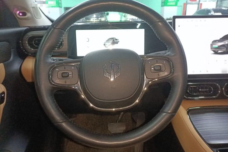 Used Leapmotor C11 2024 All-Electric 580 Luxury Edition