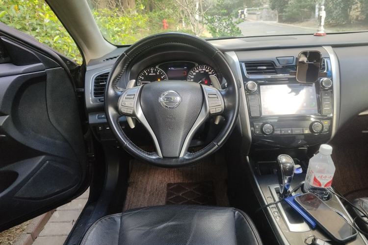 Used Nissan Teana 2014 Duke 2.5L XV Glory Edition
