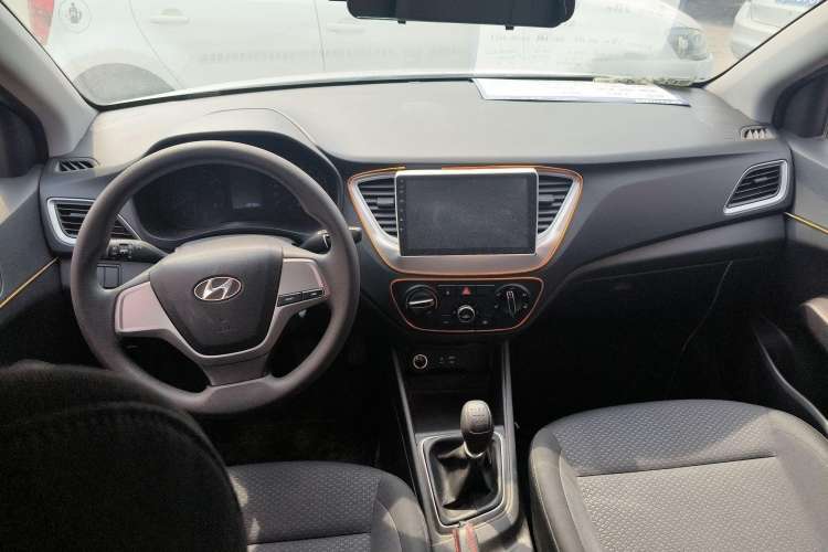 Used Hyundai Verna (new generation) 2016 1.4L Manual Cool Edition GLS
