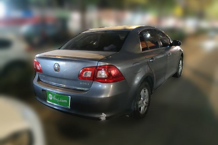 Used Volkswagen Bora 2011 1.6L Manual Fashion Edition
