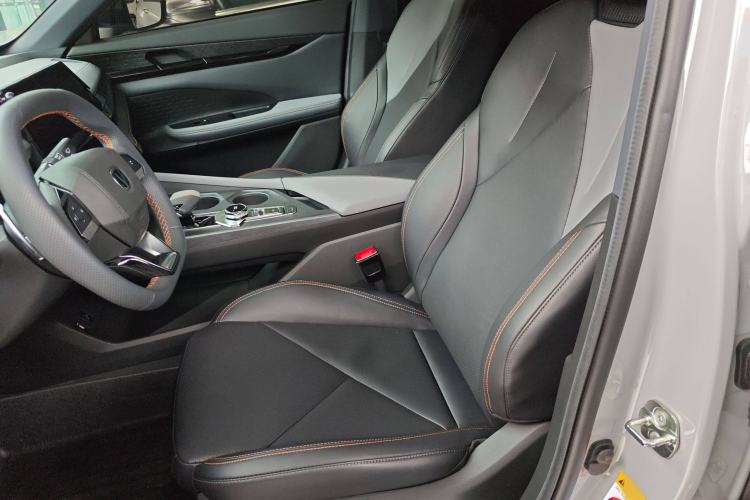 Used CHANGAN UNI-V 2022 1.5T Prestige Version Left Front Seat