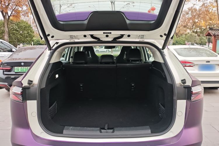 Used Roewe D5X DMH 2024 135 Tech Edition
