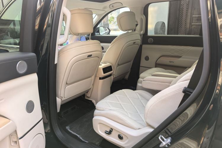 Used Chery T11 2026 Model 220 All-Wheel Drive Family Fun Edition