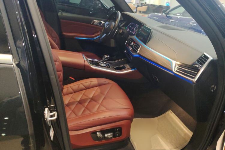 Used BMW X5 2022 Restyled xDrive 40Li M Sport Package
