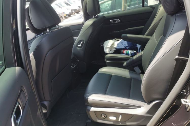 Used Li Auto ONE 2021 Extended-Range 6-Seater Version Left Rear Seat