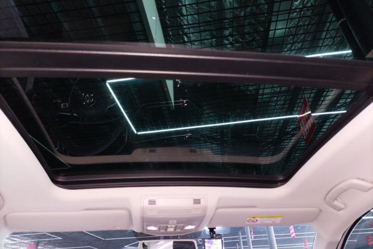 Used Volkswagen T-ROC 2020 280TSI DSG Two-Wheel Drive Comfort Version