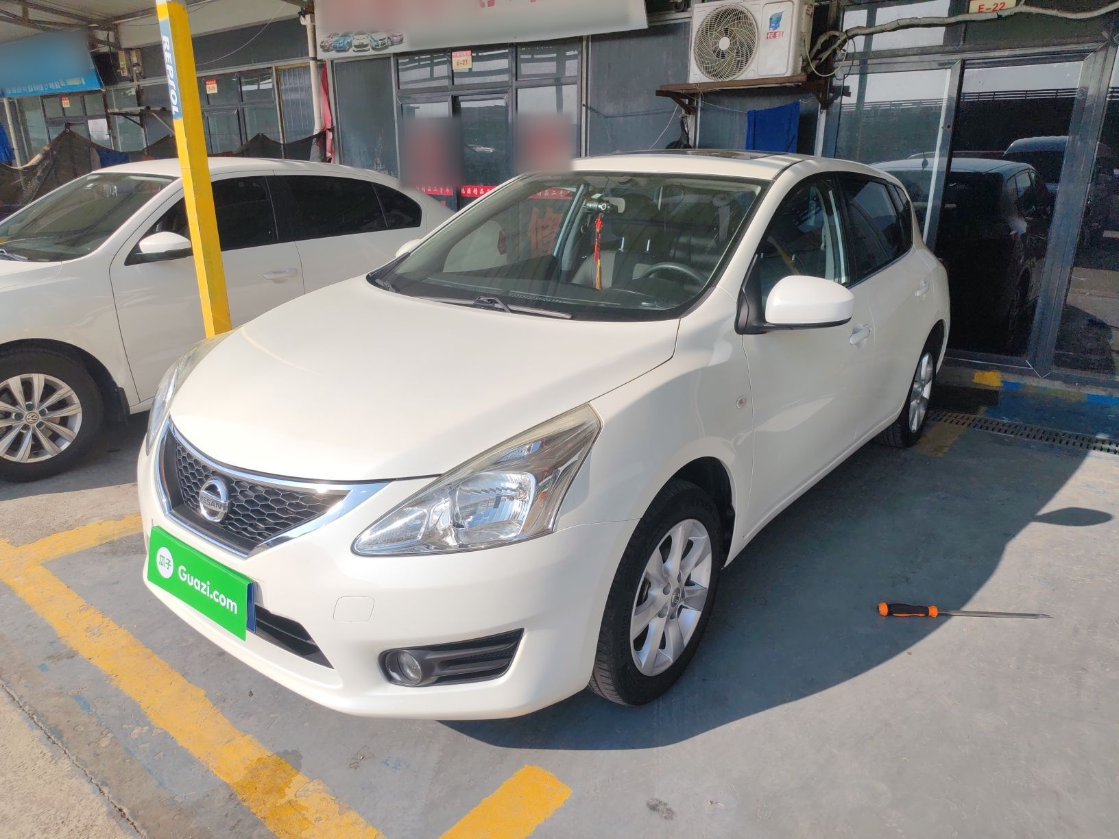 Parte inferior delantera