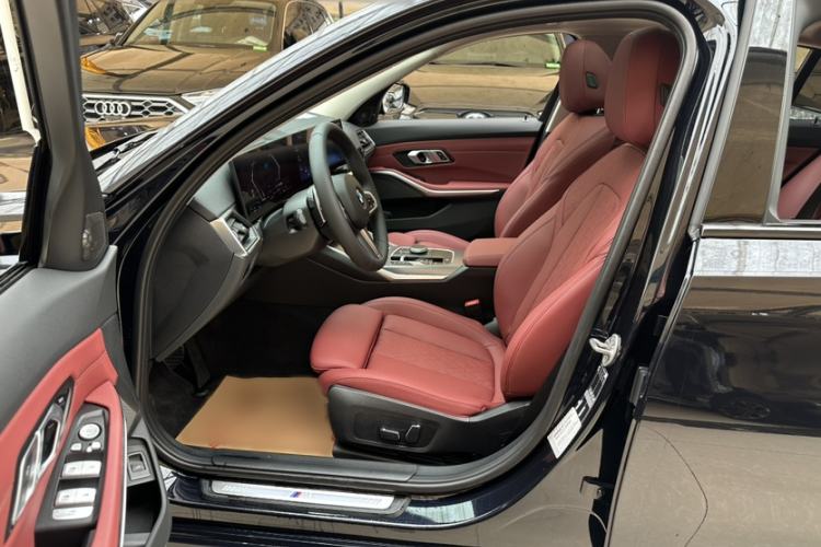 Used BMW 3 Series 2024 325Li M Sport Night Edition Package Interior 3