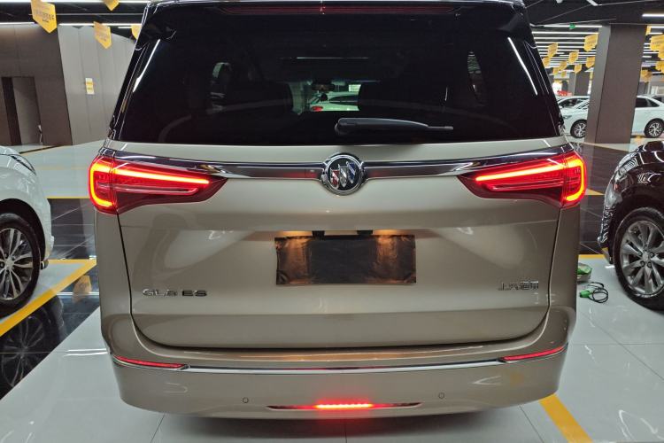 Used Buick GL8 2023 ES Lu Zun Deluxe Model