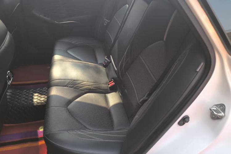 Used Toyota Avalon 2022 2.5L Touring Premium Edition Left Rear Seat