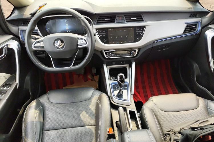 Used Livan Maple 30X 2020 Style Edition Center Console