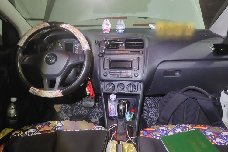 Used Volkswagen Polo 2016 1.4L Automatic Trendy Model Center Console