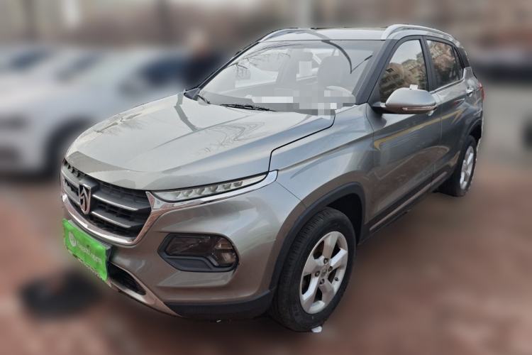 Used Baojun 510 2017 1.5L Manual Fashion Model
