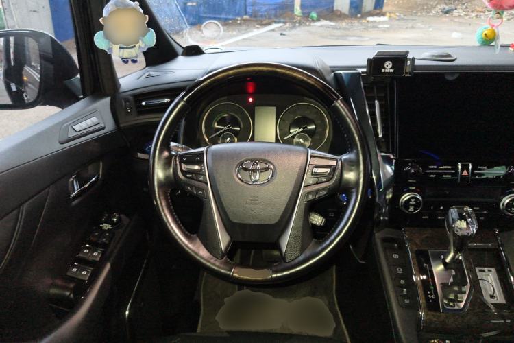 Used Toyota Vellfire 2019 Dual-Engine 2.5L HV Prestige Edition
