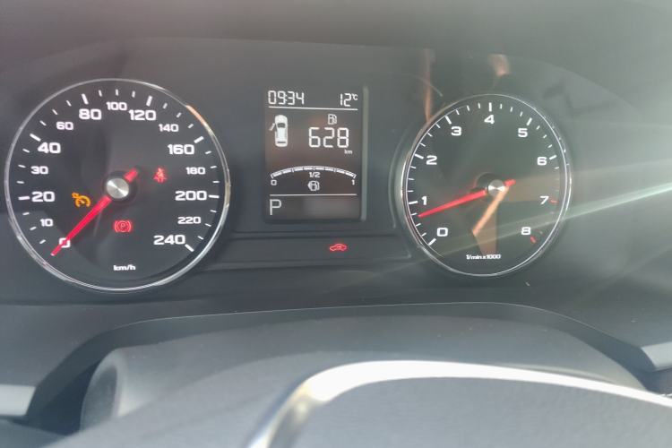 Used Roewe i6 2018 20T Automatic Internet Smart Edition