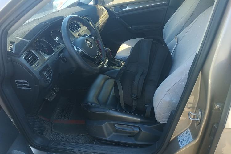 Used Volkswagen Golf 2016 230TSI Automatic Luxury Version