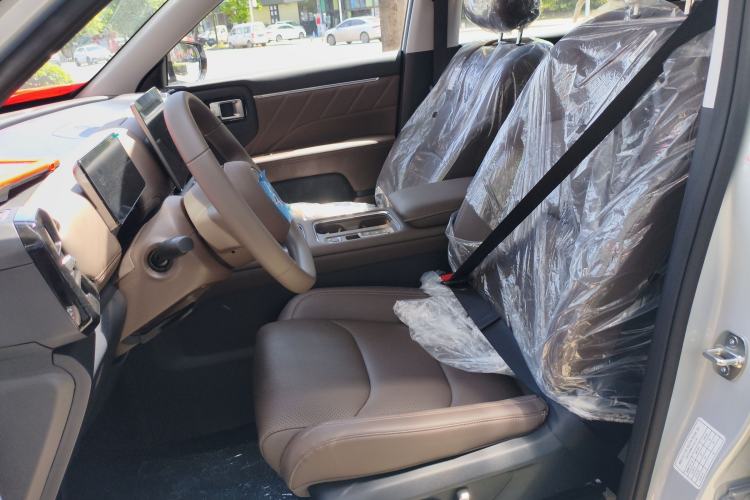 Used Wuling Starlight 560 2026 1.5T CVT Elite Edition
