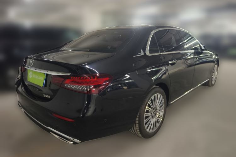 Used Mercedes-Benz E-Class 2023 Updated E 300 L Fashion Edition
