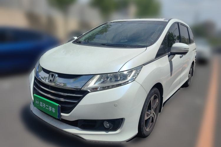 Used Honda Odyssey 2015 Revised Version 2.4L Supreme Edition