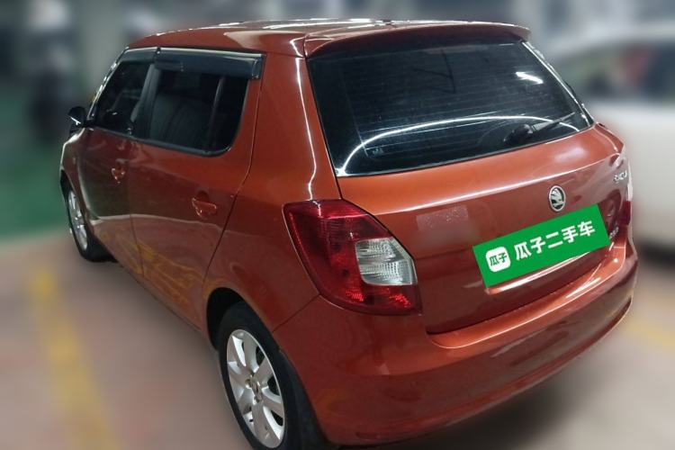 Used Skoda Fabia 2014 1.4L Automatic Crystal Edition
