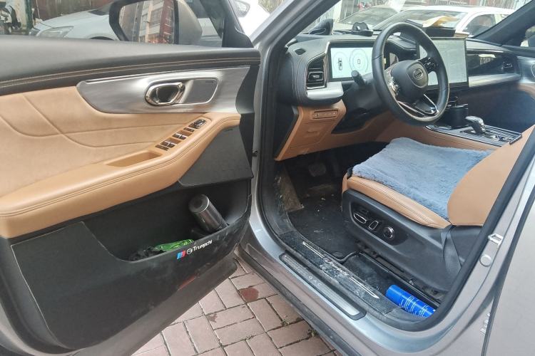 Used GAC Trumpchi ES9 2024 PHEV with 143 km Max