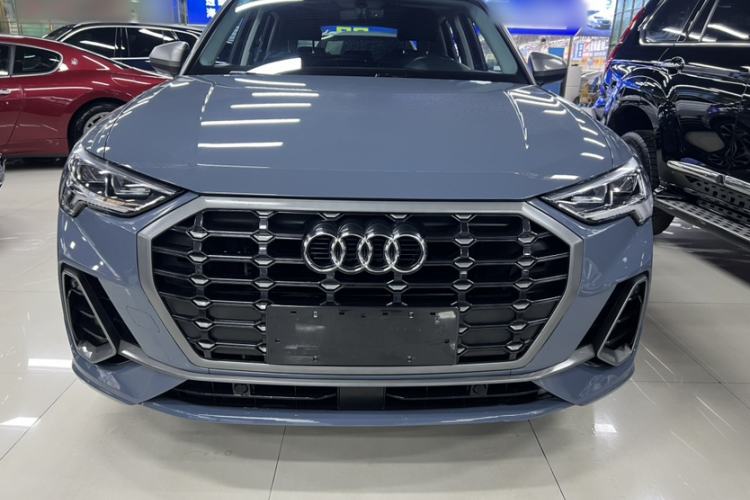 Used Audi Q3 2022 40 TFSI RS Package Performance Model
