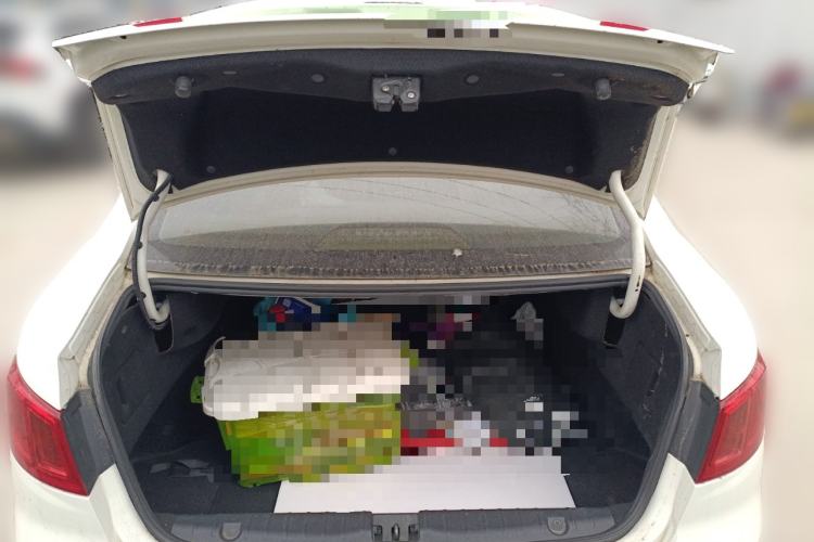 Used BAIC Senova D50 2014 1.5L manual standard version