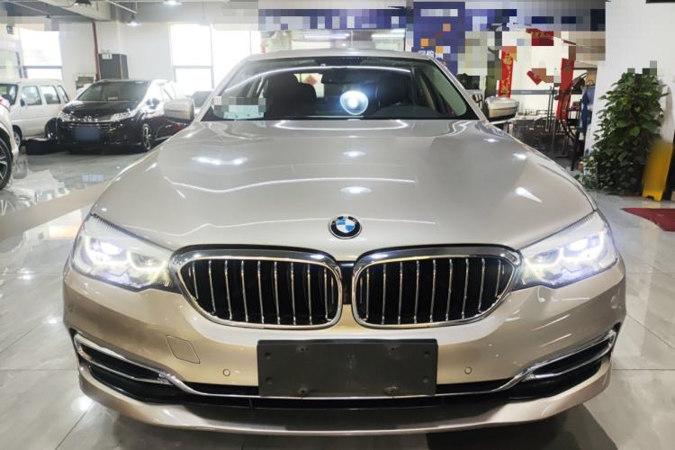 Used BMW 5 Series 2019 Facelifted 530Li Leading Edition Luxury Package
