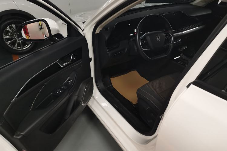 Used Bestune B70 2022 Third Generation 1.5T Automatic Enjoyment Version Driver Seat