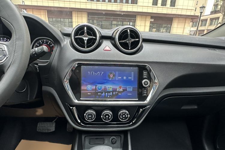 Used Soueast DX3 2016 1.5T CVT Prestige Edition