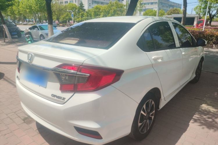 Used Honda Greiz 2016 1.5L CVT Classic Edition
