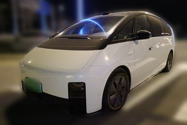 Used Li Auto MEGA 2025 Home Family Special Edition