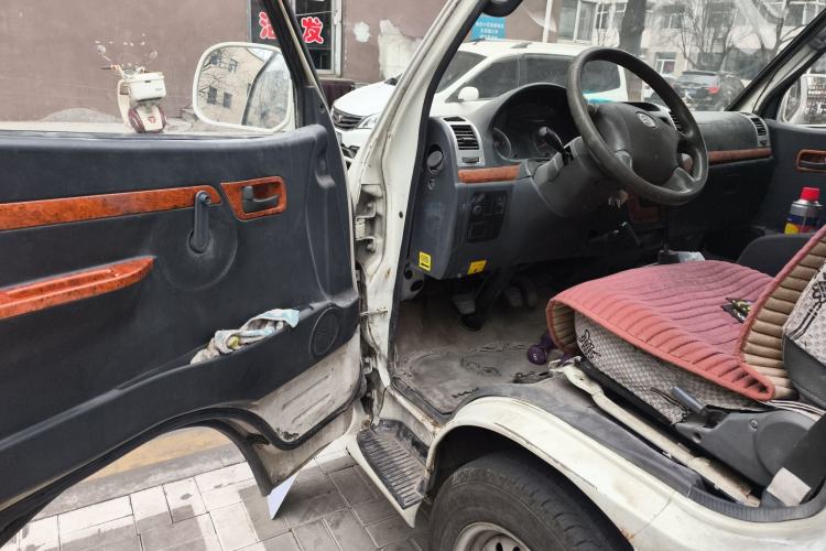 Used Golden Dragon Hiace 2021 1.8L Gasoline Version Long Wheelbase High-Roof Model LJ4A18Q6 Driver Seat