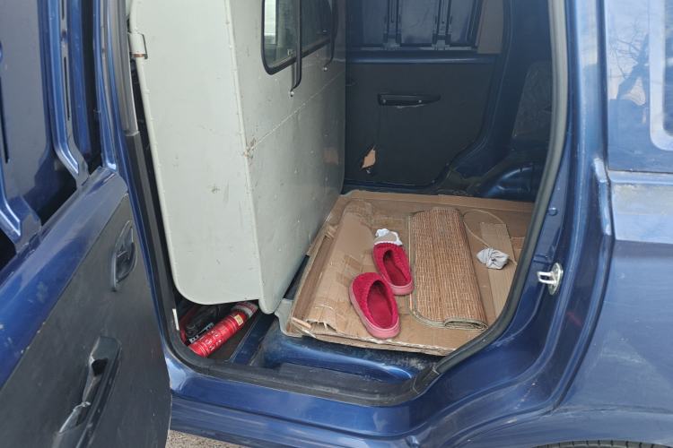 Used Wuling Hongguang 2019 1.5L S Basic Window-Sealed Vehicle China VI LAR Left Rear Seat