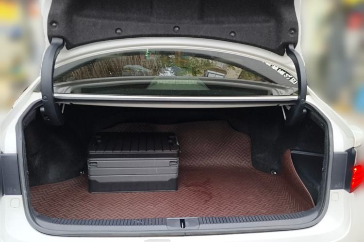 Used Lexus ES 2013 300h Elite Edition