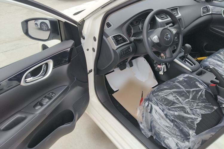 Used Nissan Sylphy 2024 Facelifted Three Classic 1.6XE CVT Comfort Edition Driver Seat