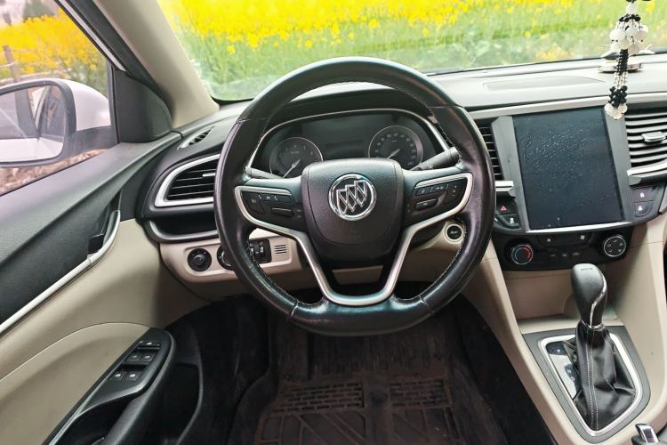 Used Buick GT 2018 15T Dual-Clutch Elite Model China V Standard