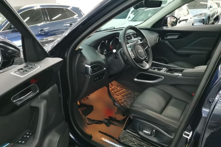 Used Jaguar F-PACE 2019 2.0T Four-Wheel Drive Urban Luxury Edition
