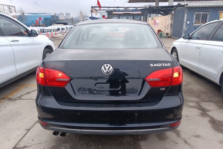 Used Volkswagen Sagitar 2014 Revised Version 1.4TSI Automatic Luxury Edition
