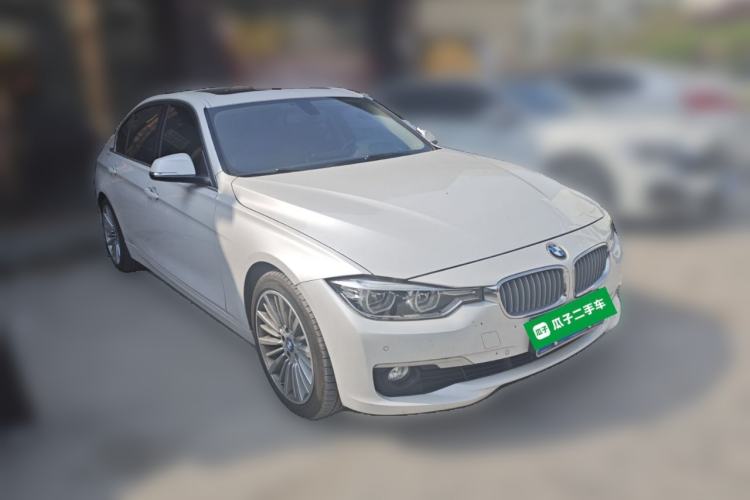 Used BMW 3 Series 2018 320Li Fashion Model Front Right 45 Deg
