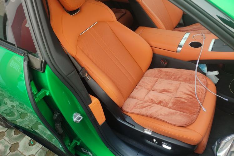 Used Xiaomi Auto YU7 2025 Ultra-Long Range All-Wheel Drive Pro Version
