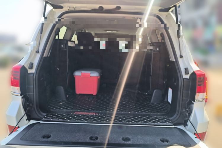 Used Toyota Land Cruiser 