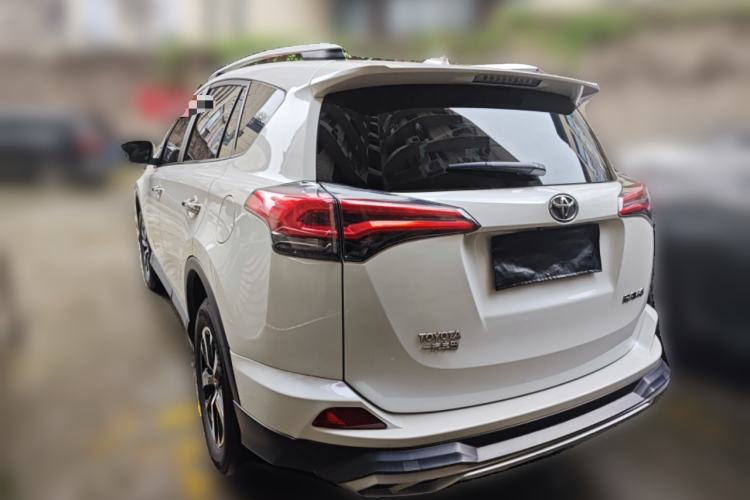 Used Toyota RAV4 2016 2.0L CVT Two-Wheel Drive Smart Edition China V Standard Rear Left 45 Deg