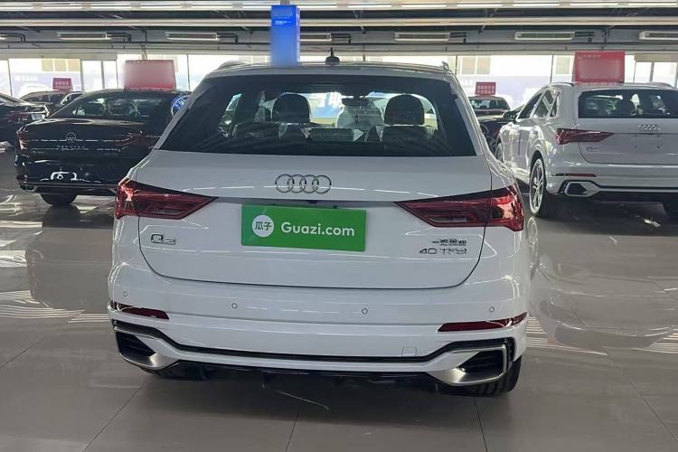 Used Audi Q3 2024 40 TFSI Fashion Dynamic Model