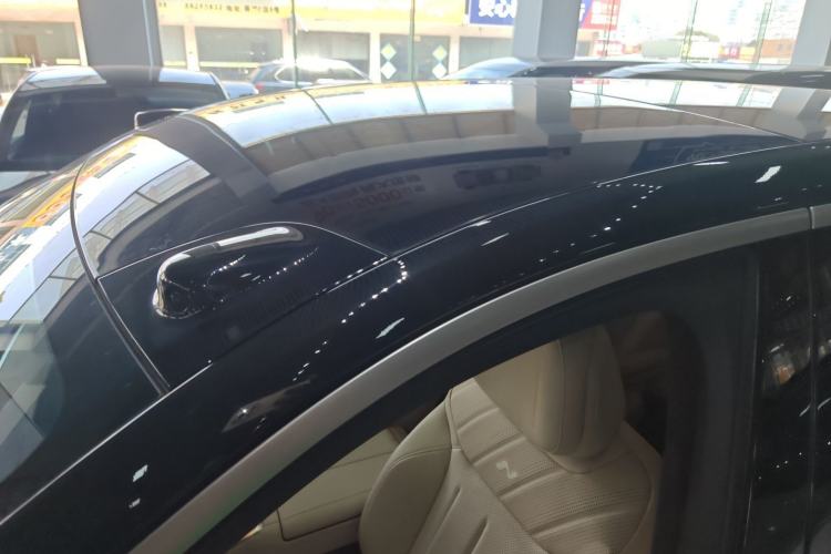 Used ONVO Luxeed L90 2025 Model—Ultra Six-Seater Version Roof