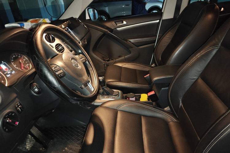 Used Volkswagen Tiguan 2015 1.8TSI Automatic Two-Wheel Drive Luxury Model Left Front Seat