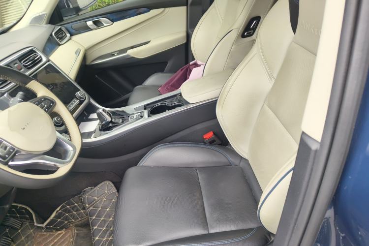 Used Lynk & Co 01 2019 2.0T Two-Wheel Drive Zhaopu Version China VI Standard Left Front Seat