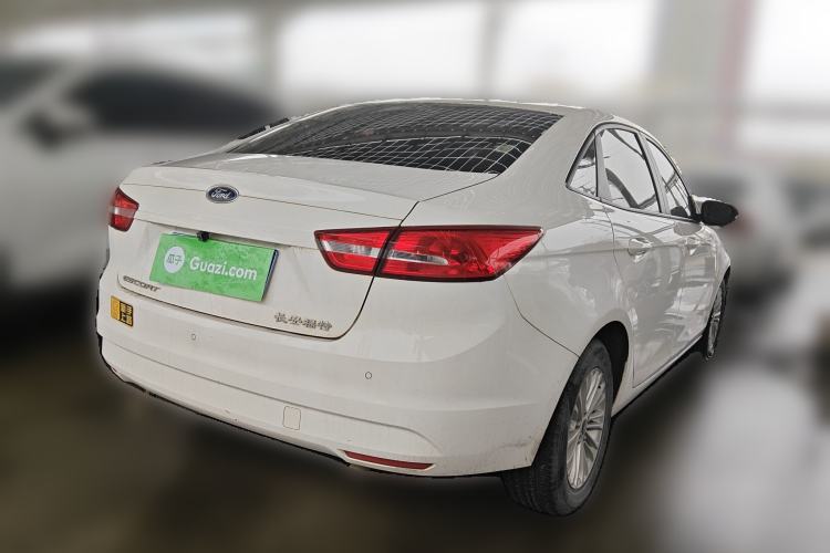 Used Ford Escort 2015 1.5L Manual Comfort Model
