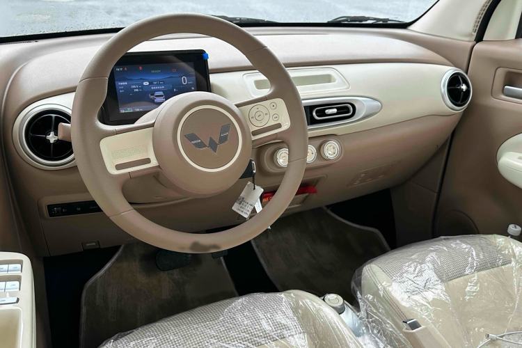 Used Wuling Hongguang MINIEV 2025 Four-Door Version Advanced Edition